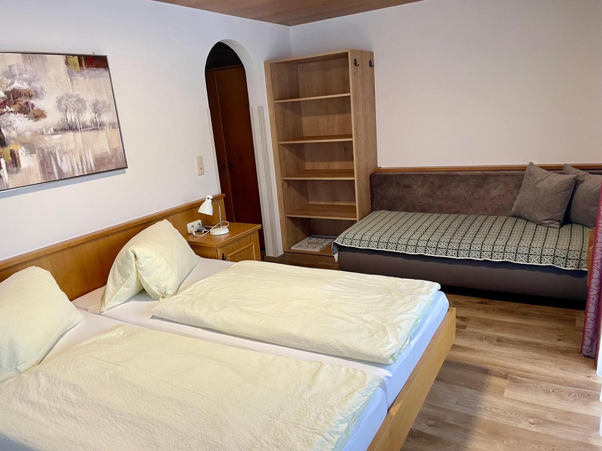 Haus Groeblacher 메이른호픈 외부 사진